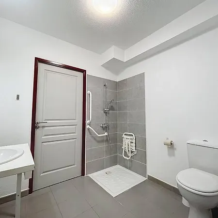 3497-appartement Aux Normes Handicapes Avec Piscine * Argeles-sur-Mer